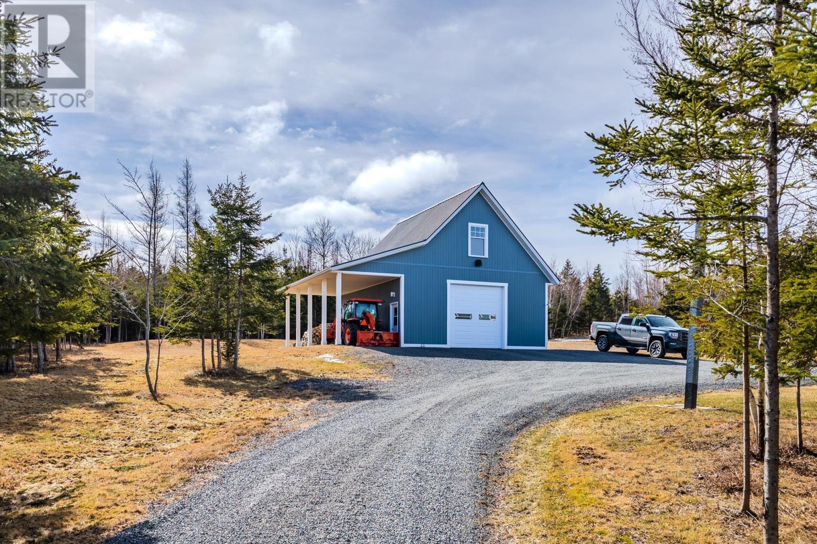1482 North Shore Road Property Photo 4