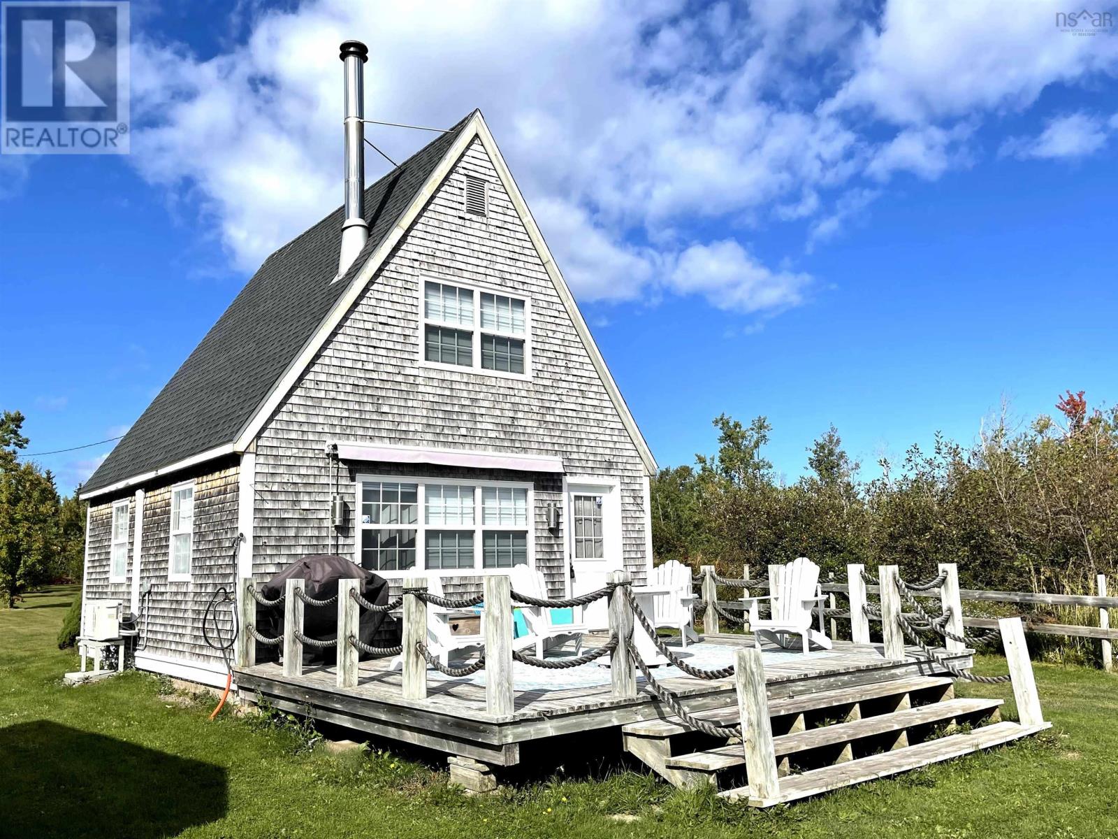 4080 Malagash Road Property Photo
