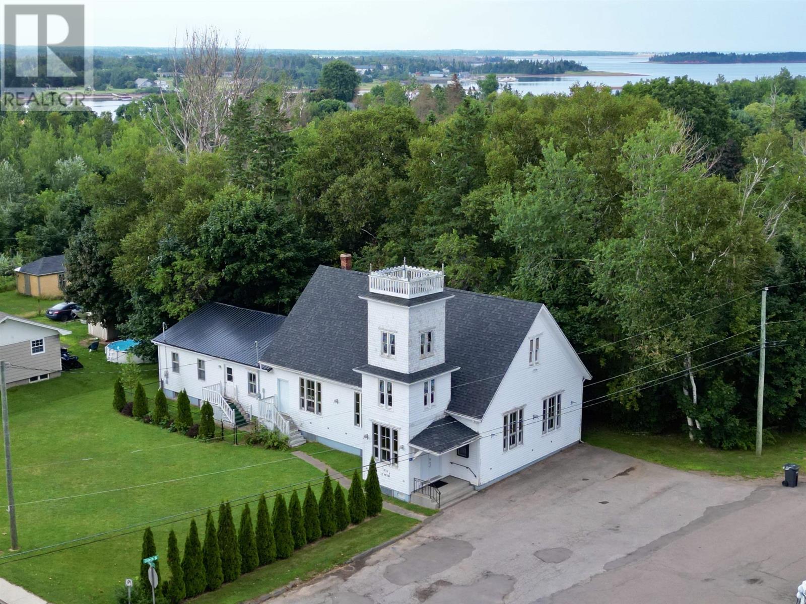 5 Church Street Property Photo 1