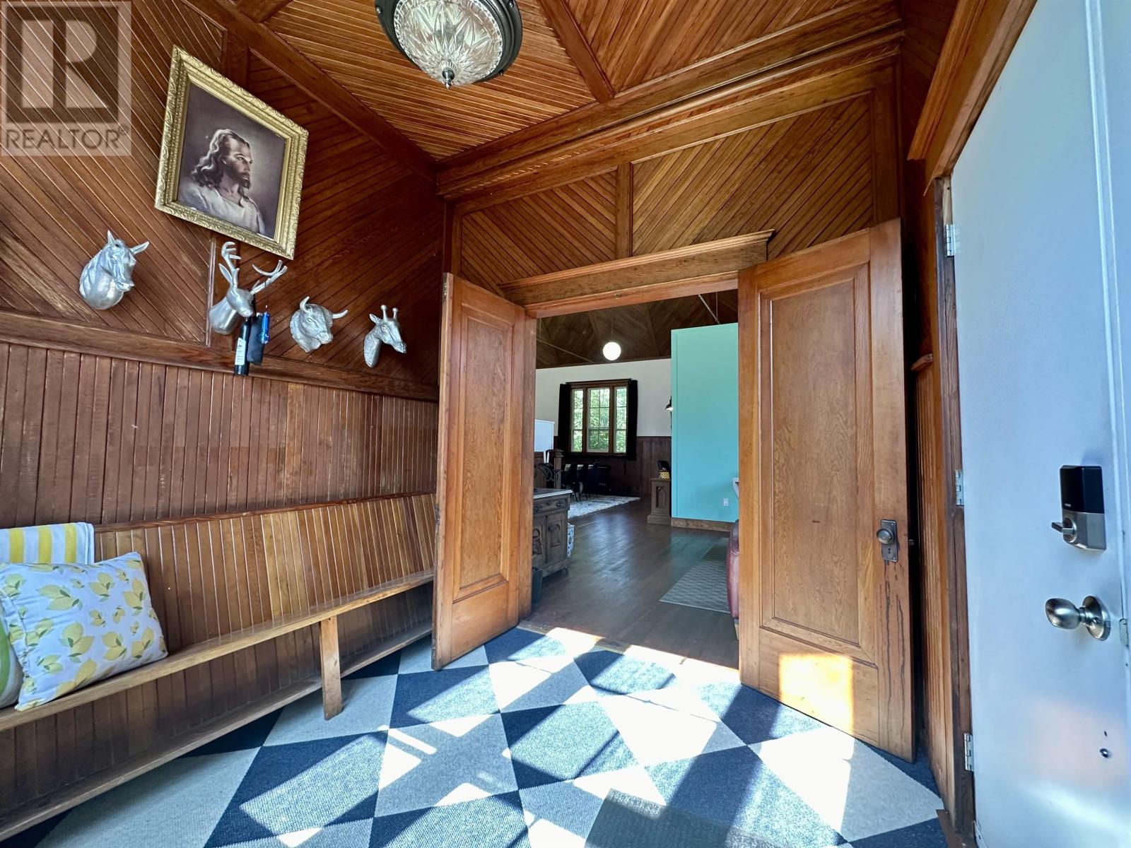 5 Church Street Property Photo 3