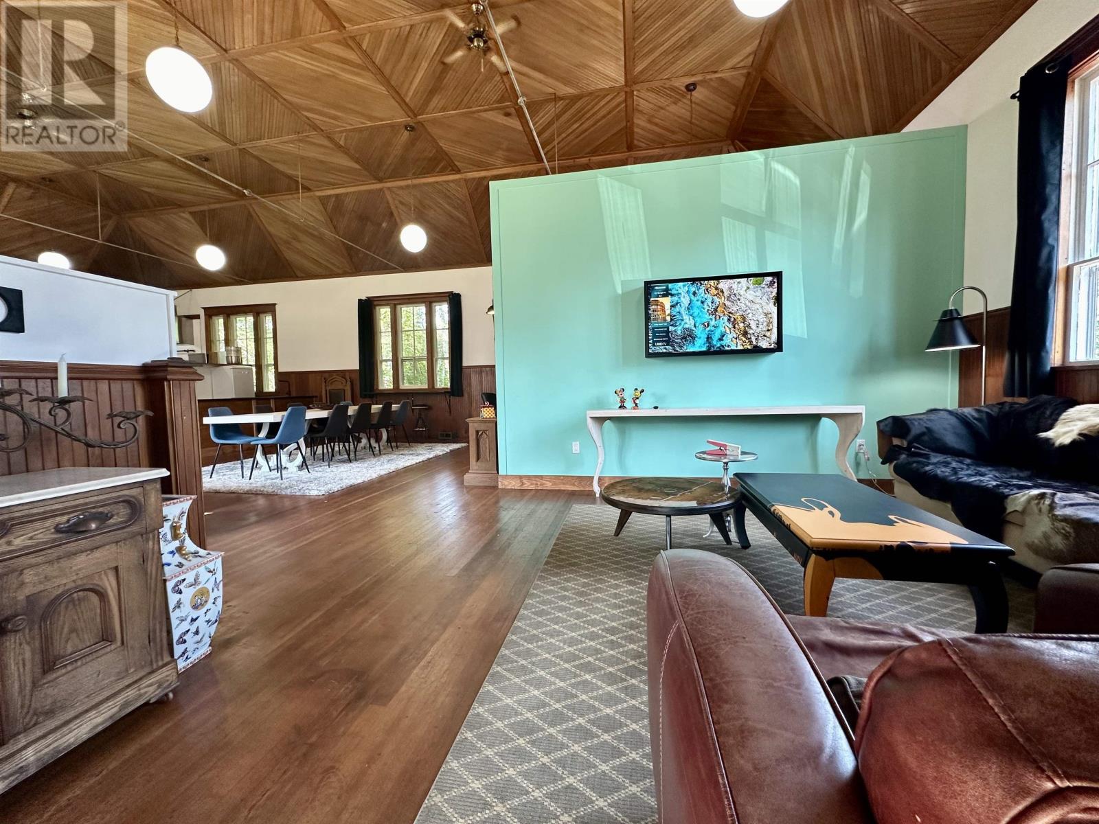 5 Church Street Property Photo 5