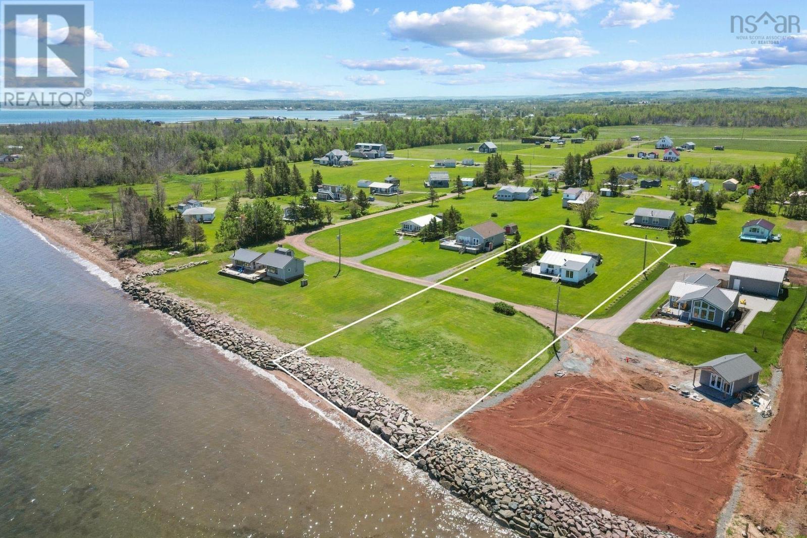 111 Dawson Beach Road Property Photo 2