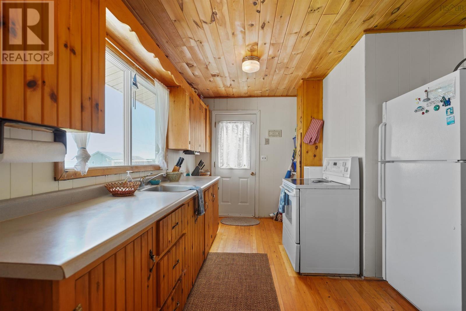 111 Dawson Beach Road Property Photo 5