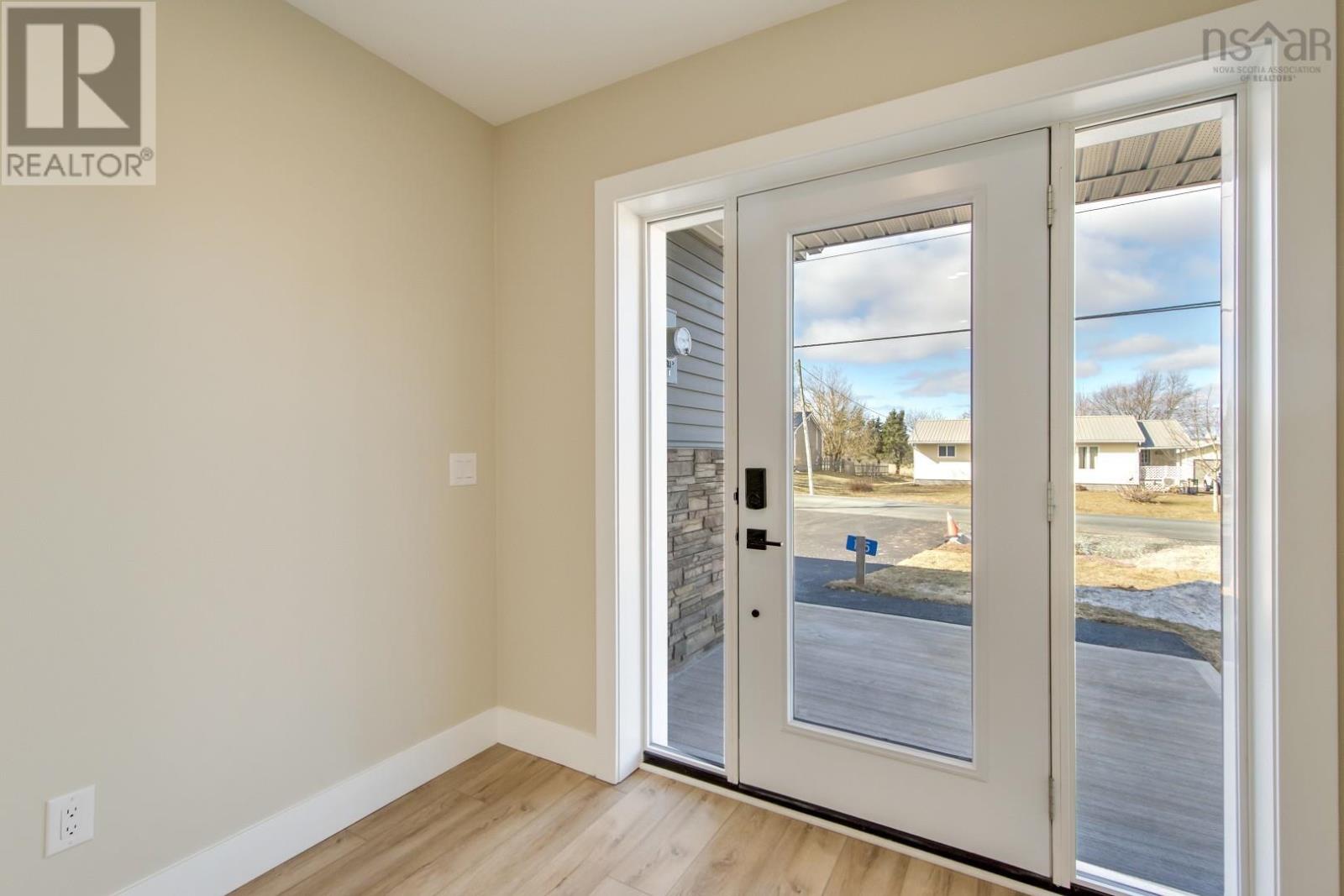 127 Kent Road Property Photo 4