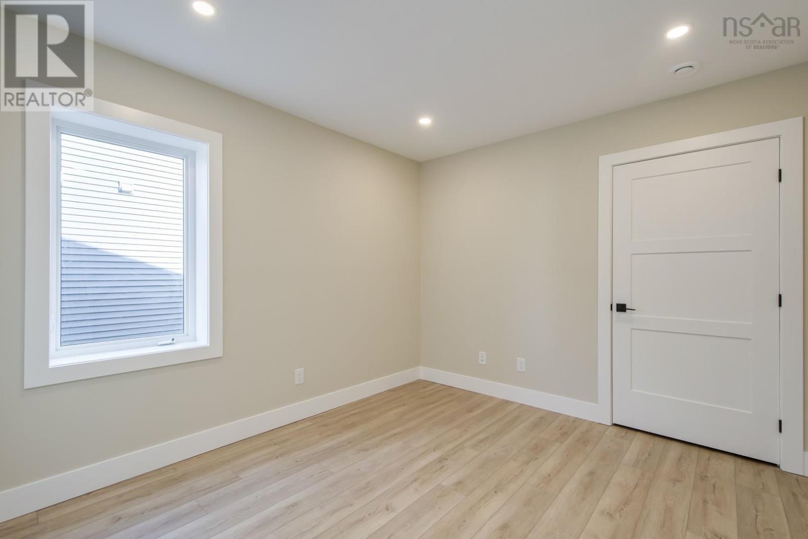 127 Kent Road Property Photo 6