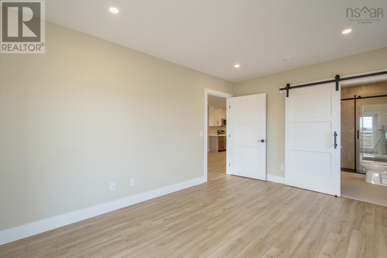 127 Kent Road Property Photo 17