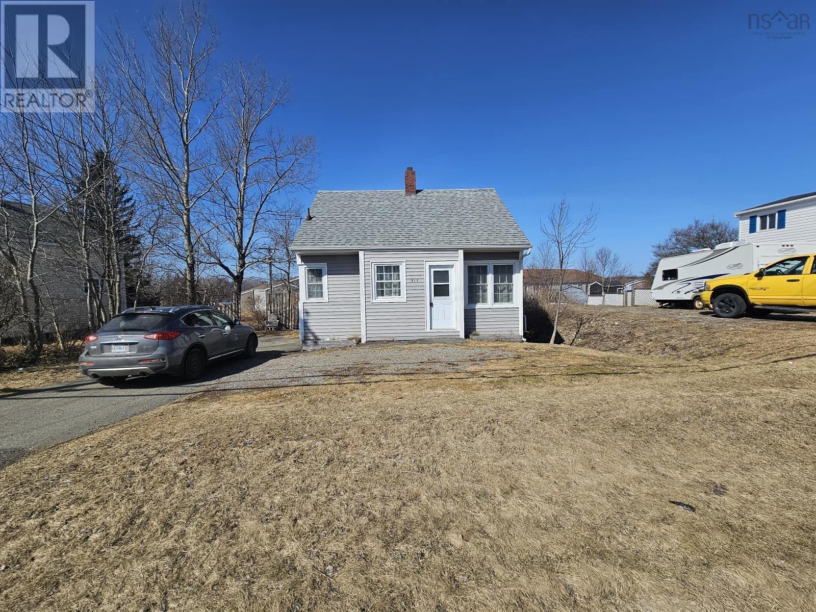 917 Upper Prince Street Property Photo