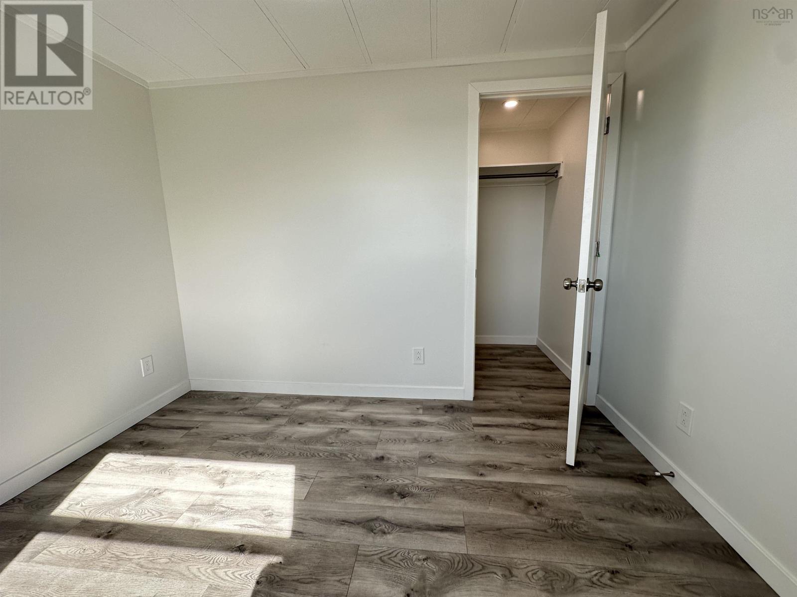11 Smith Lane Property Photo 29