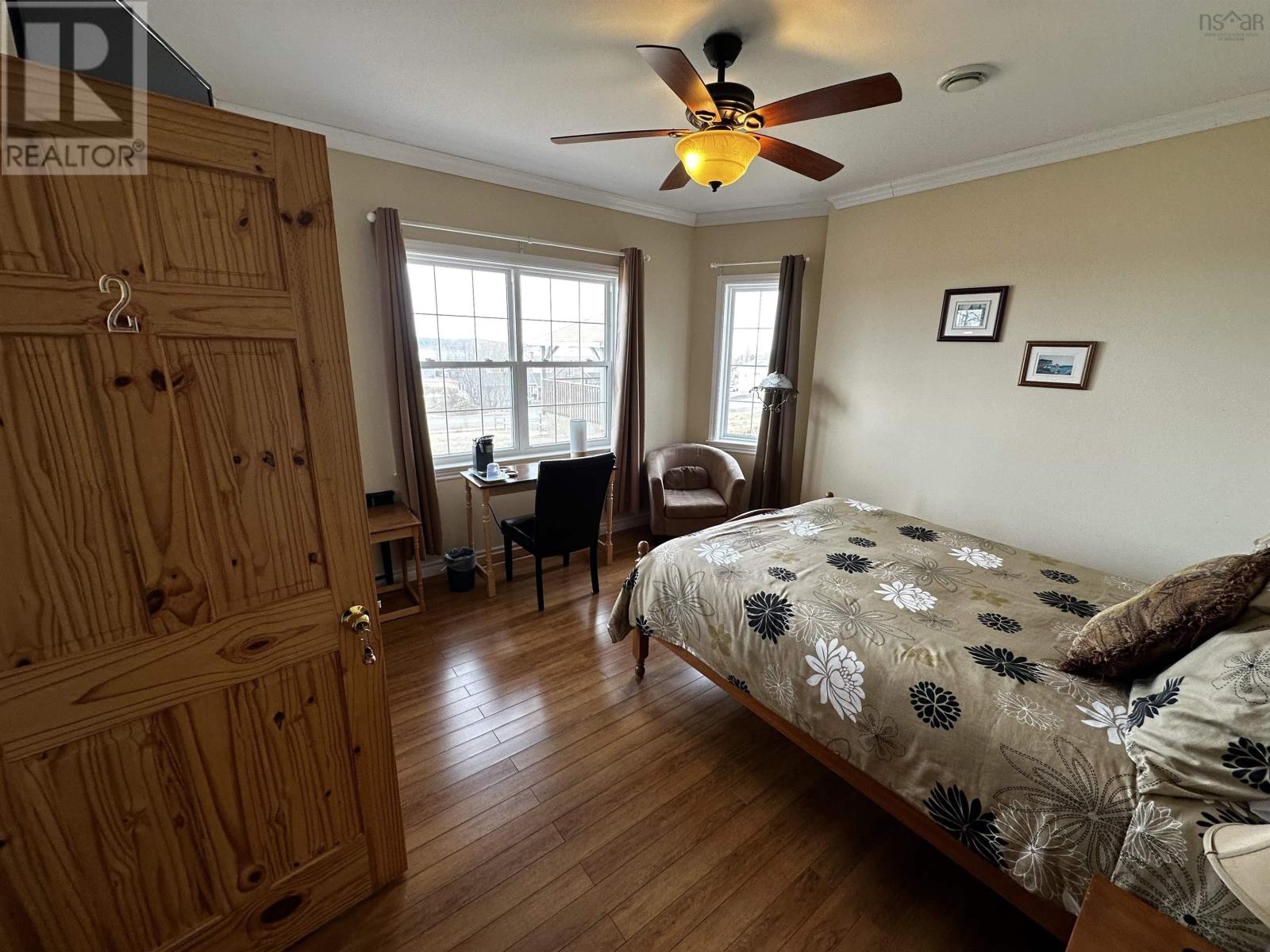 109 High Road Property Photo 9
