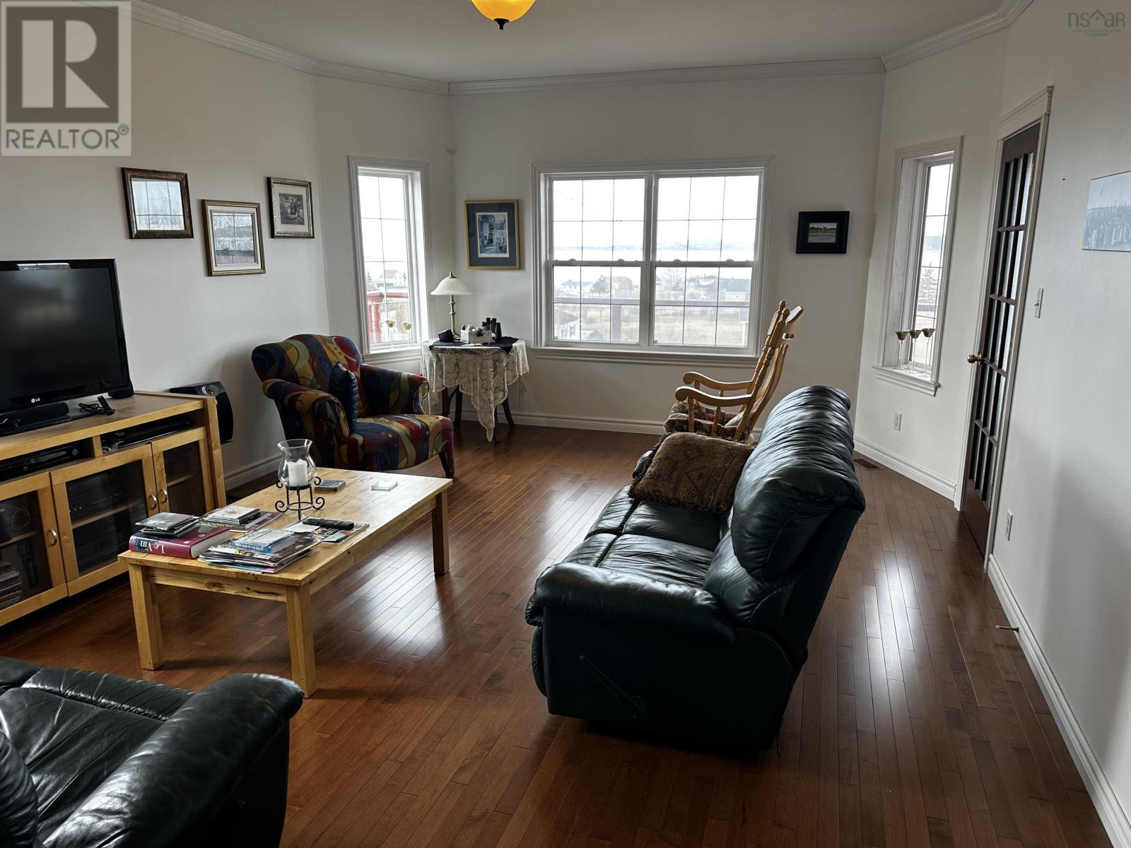 109 High Road Property Photo 20