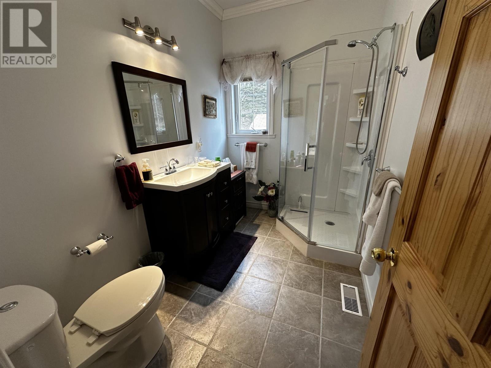 109 High Road Property Photo 26