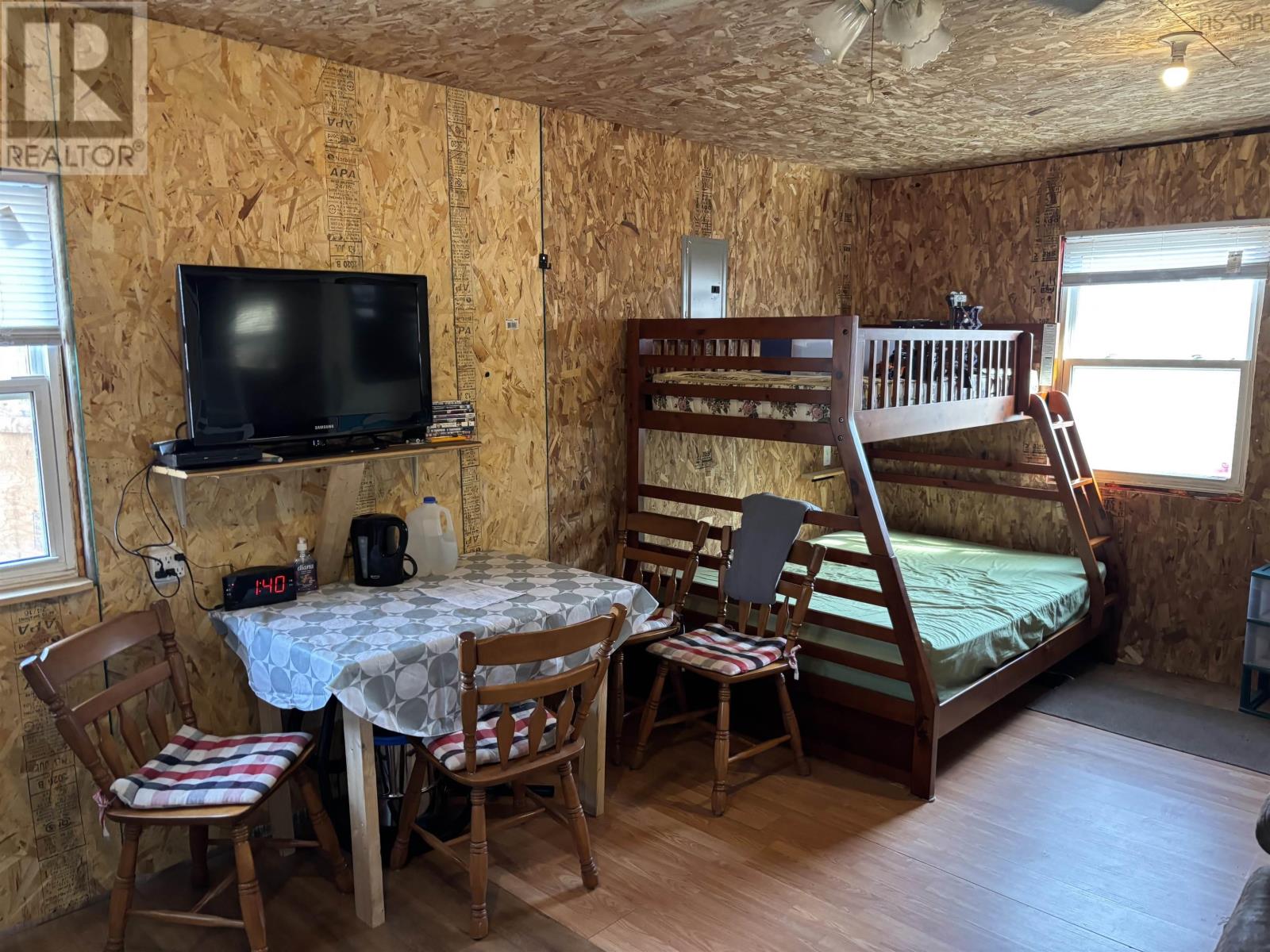 1856 Meadowvale Road Property Photo 5