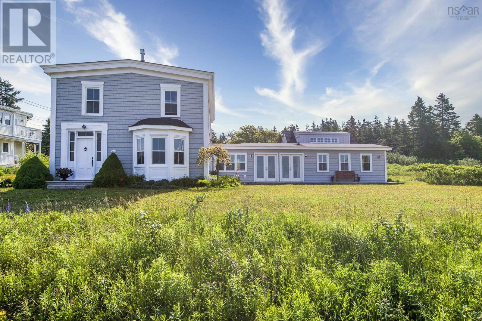 1843 East Petpeswick Road Property Photo 1