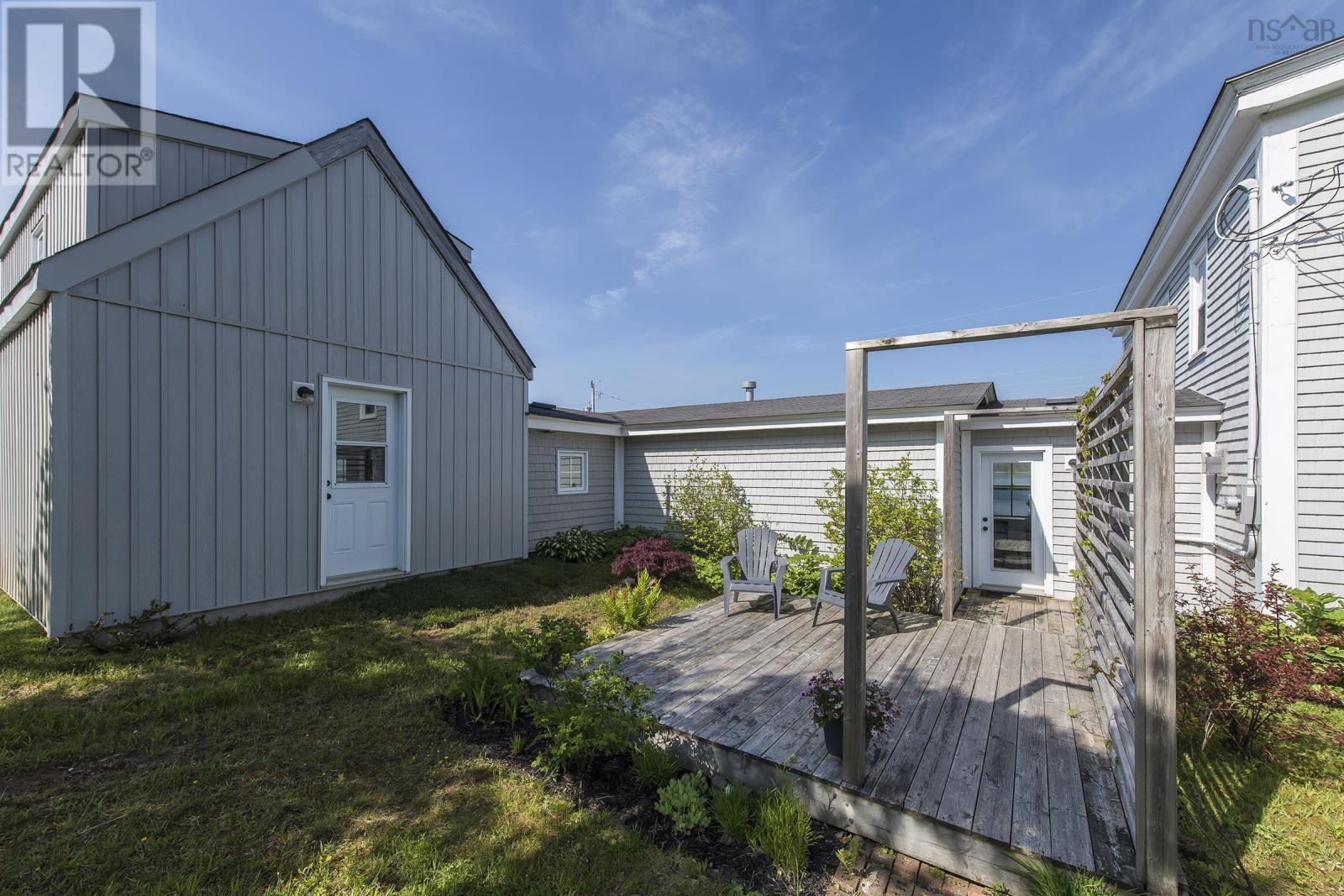 1843 East Petpeswick Road Property Photo 37
