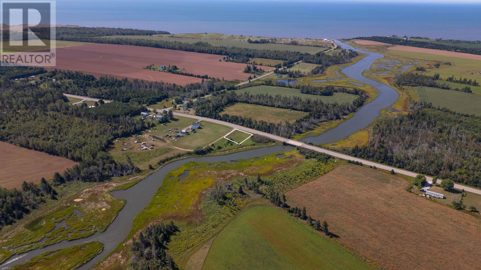 1700 Trans Canada Highway Property Photo 3