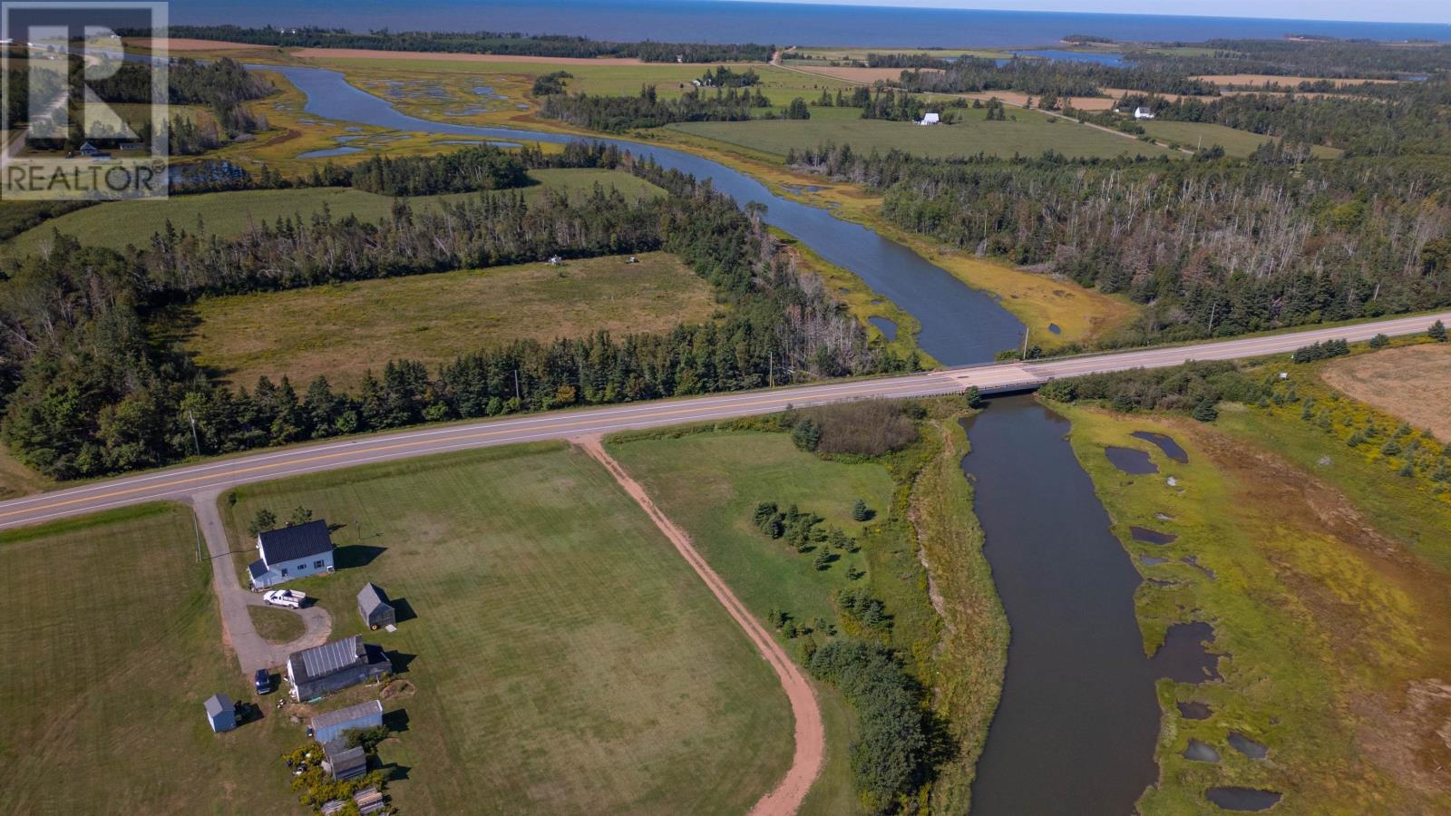 1700 Trans Canada Highway Property Photo 4