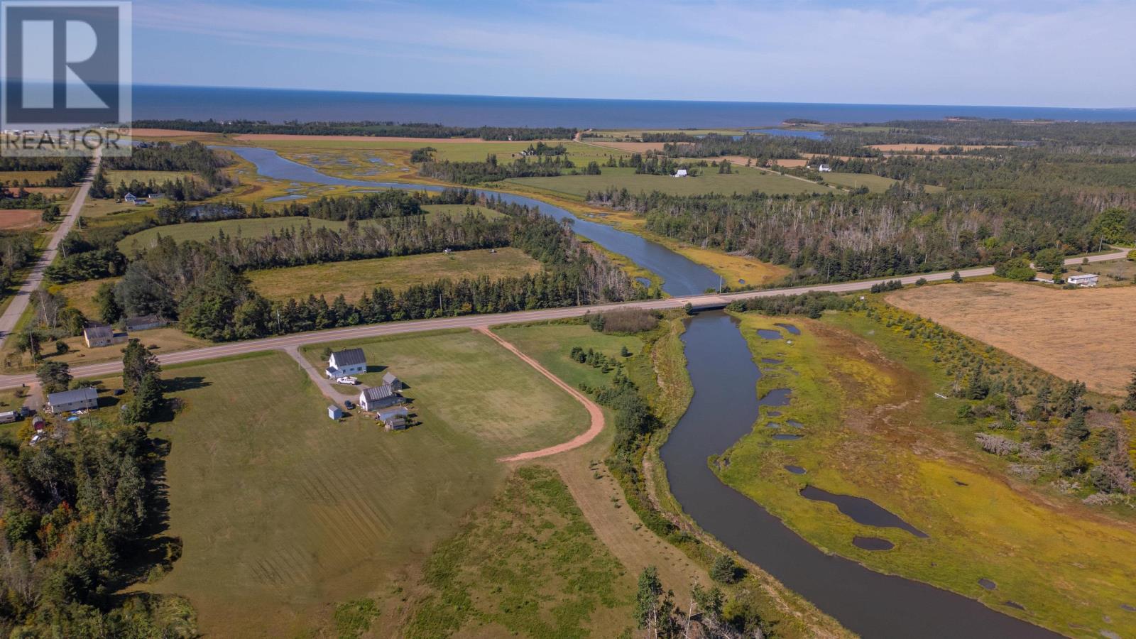 1700 Trans Canada Highway Property Photo 11