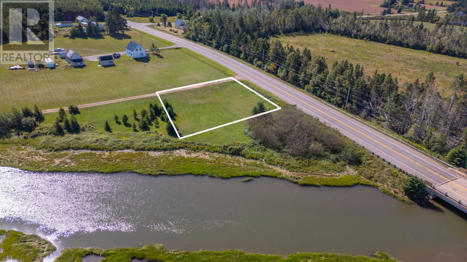 1700 Trans Canada Highway Property Photo 19