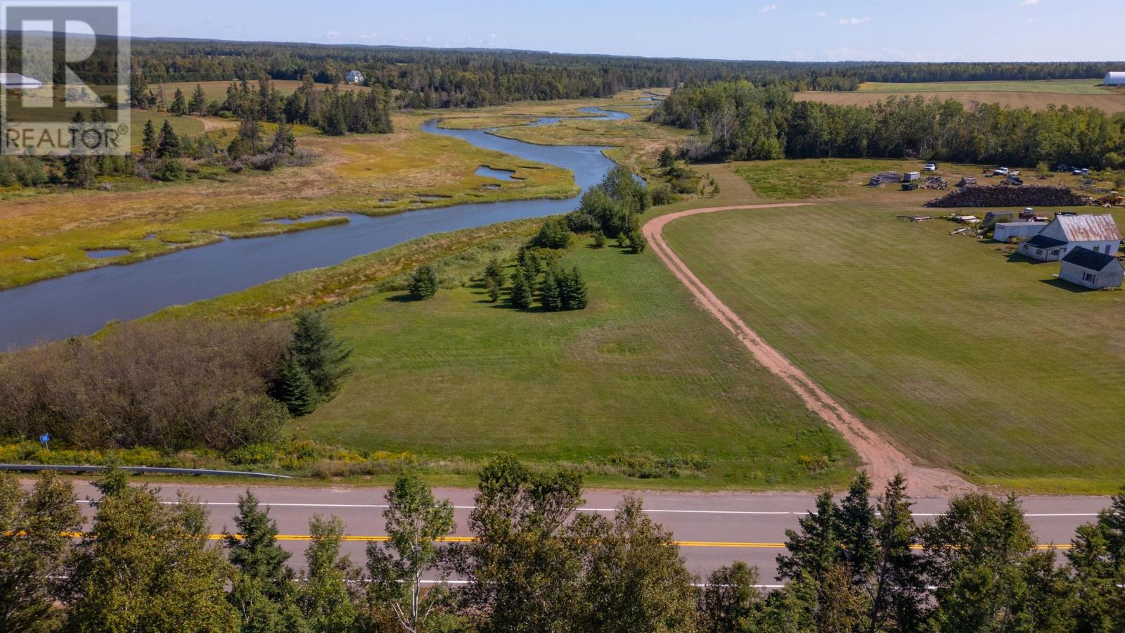 1700 Trans Canada Highway Property Photo 20