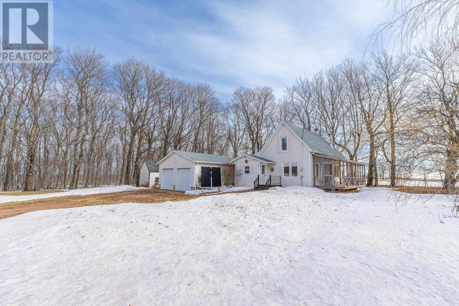 1682 Dock Road Property Photo