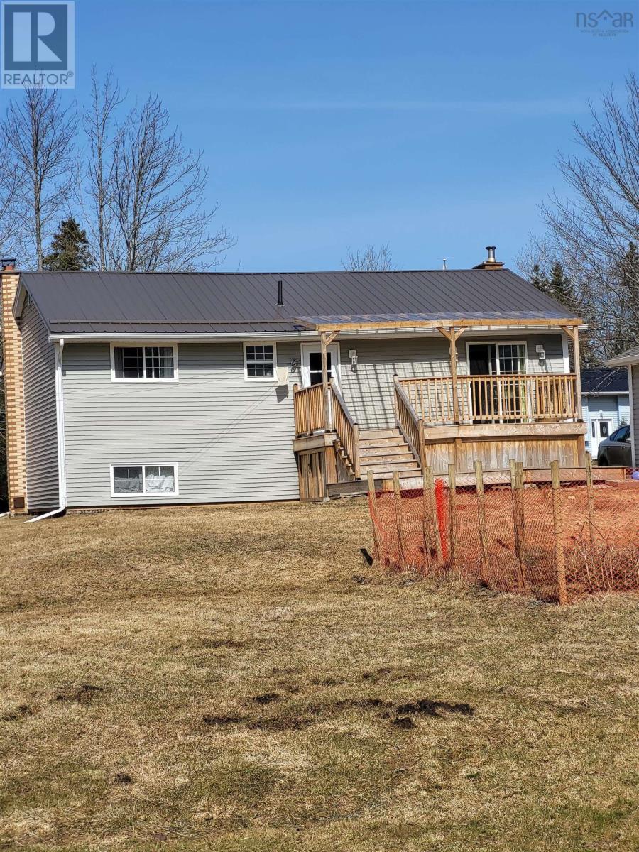 1082 College Road Property Photo 2