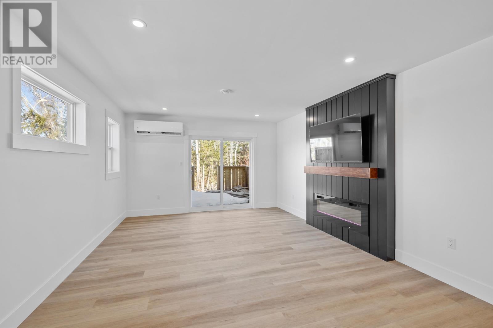 29 Balderston Court Property Photo 17