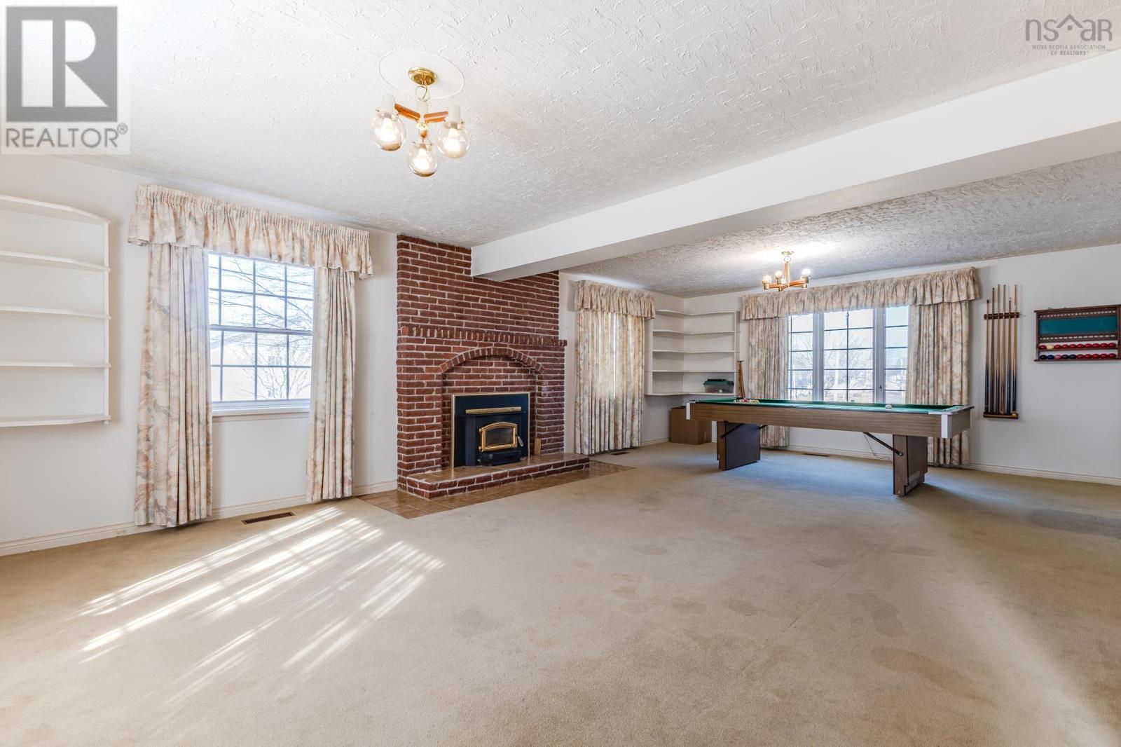 337 College Road Property Photo 13