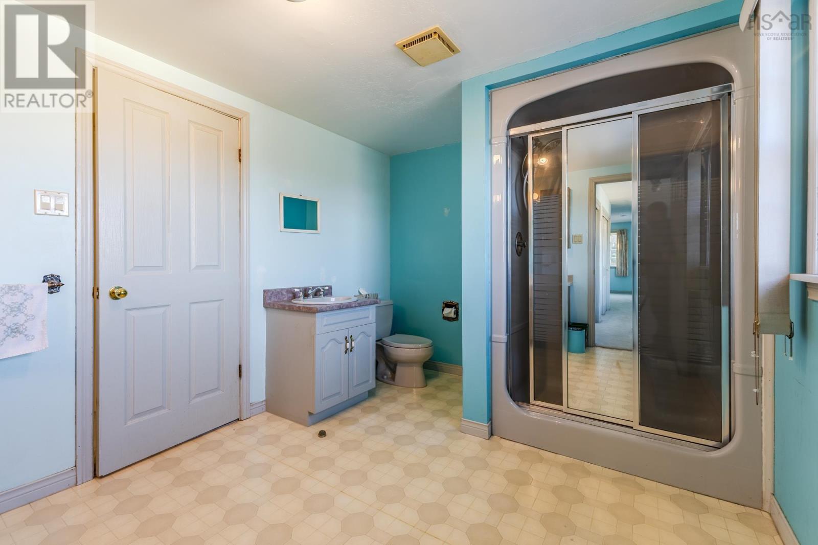 337 College Road Property Photo 23