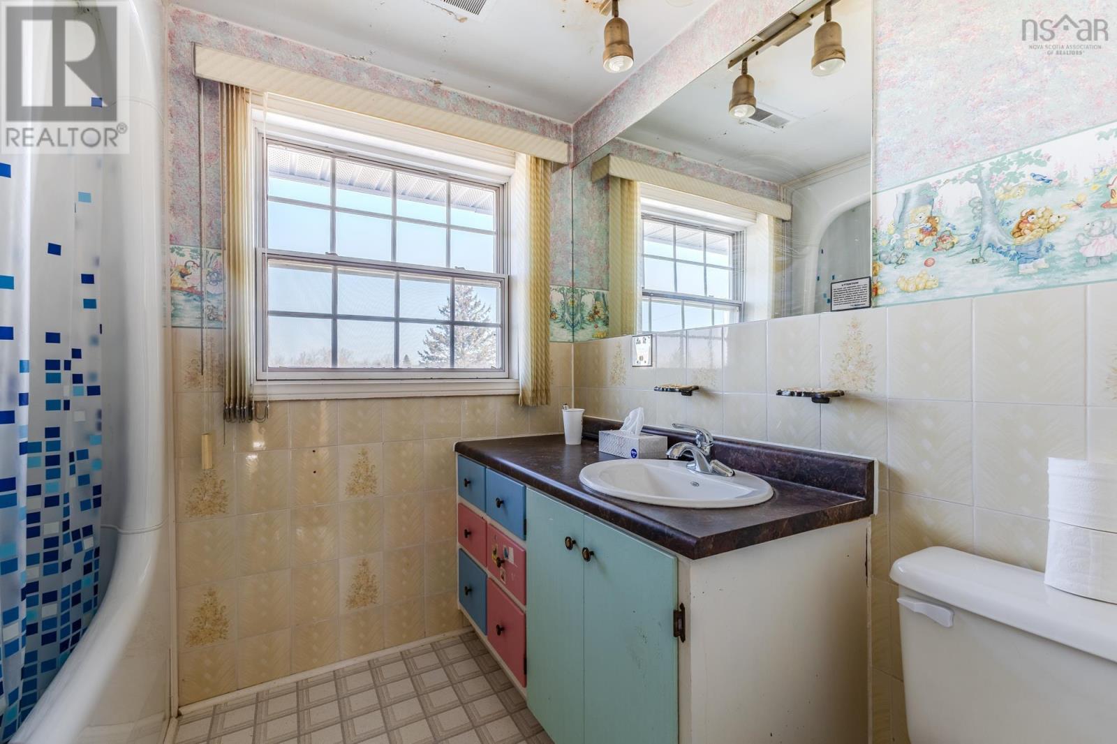 337 College Road Property Photo 26