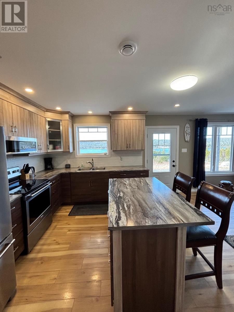 321 Cole Harbour Village Road Property Photo 4