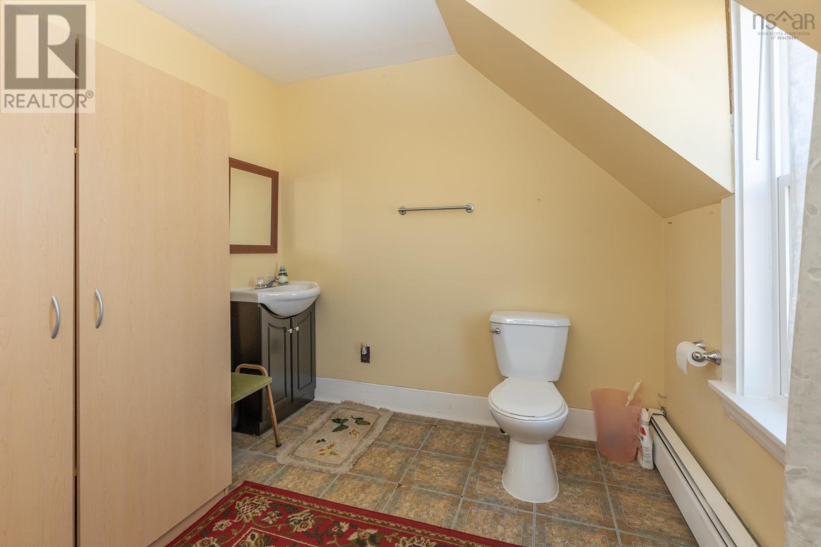 339 Pembroke Road Property Photo 29