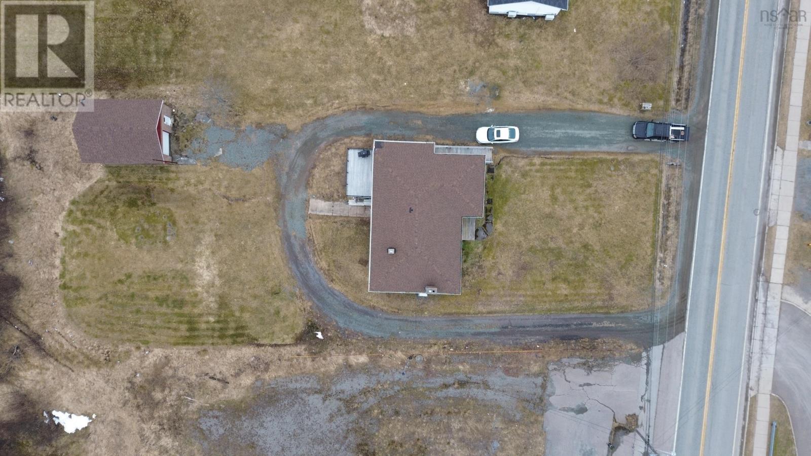 389 Highway 320 Property Photo 28