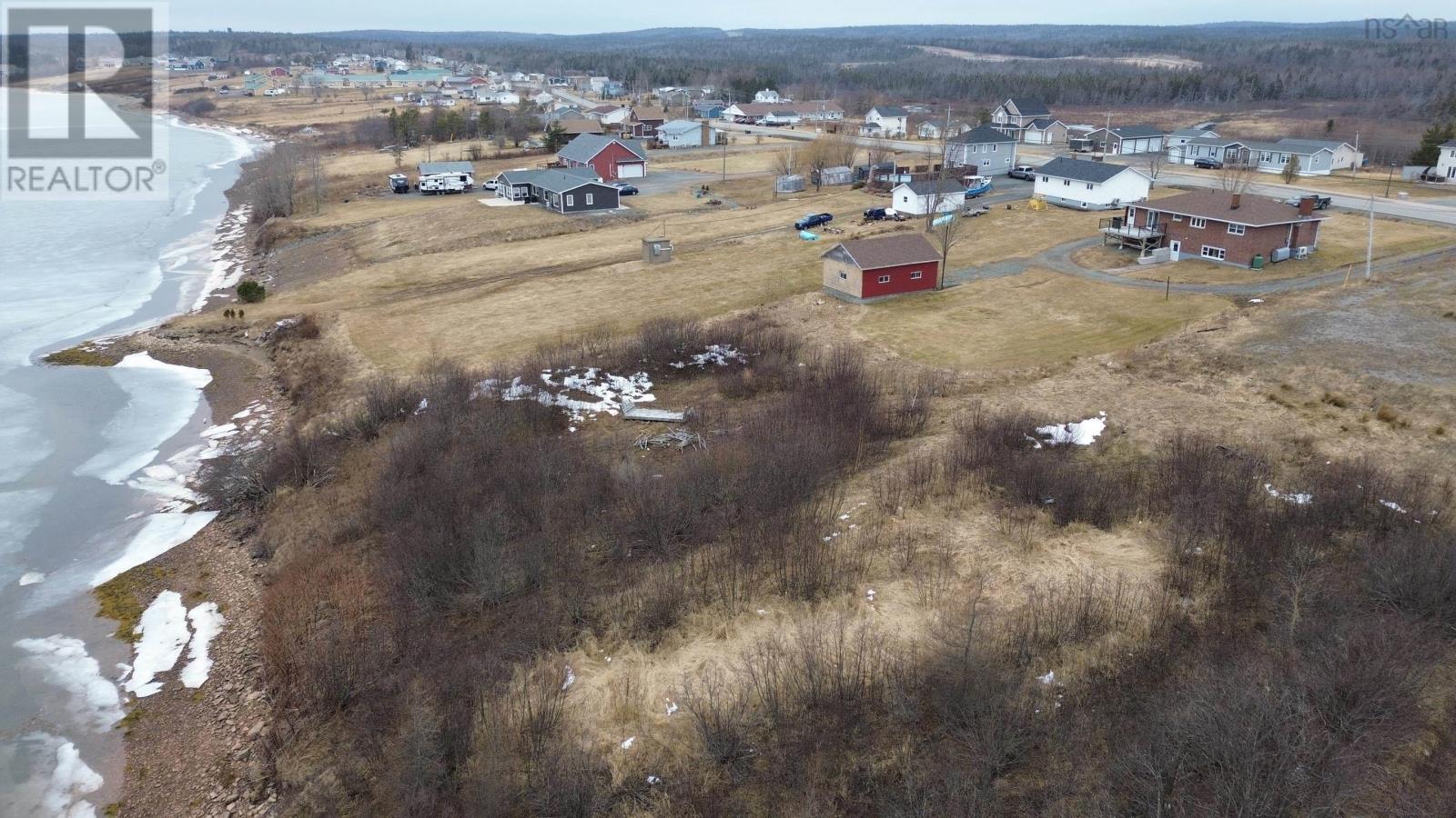 389 Highway 320 Property Photo 34