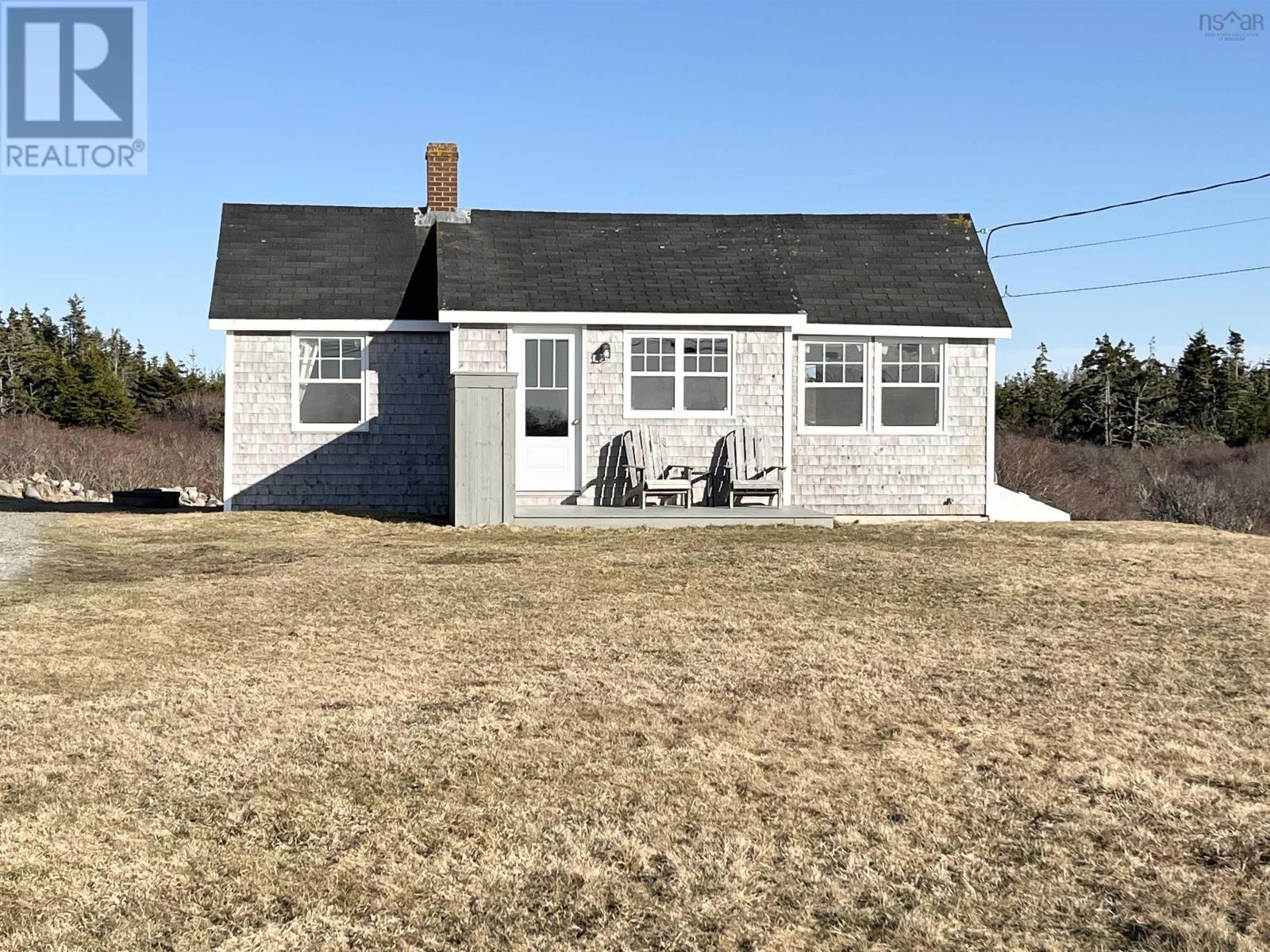 2035 Highway Property Photo