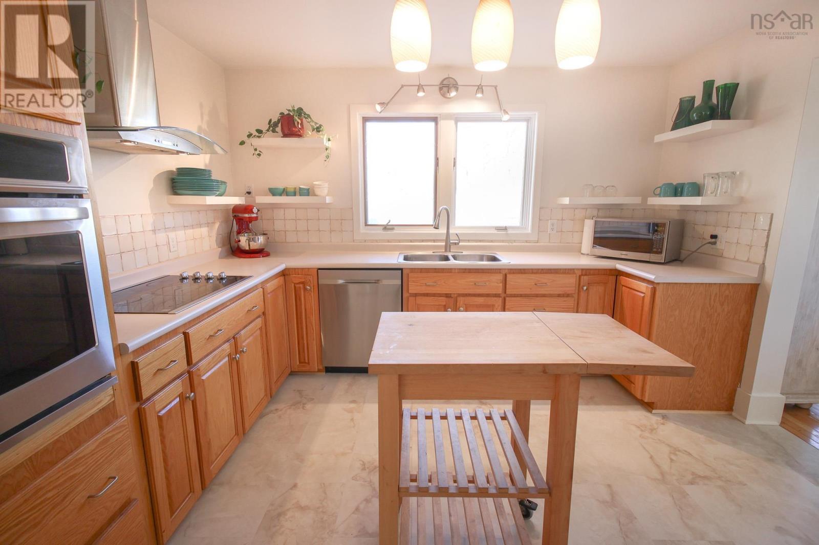 84 Park Street Property Photo 11