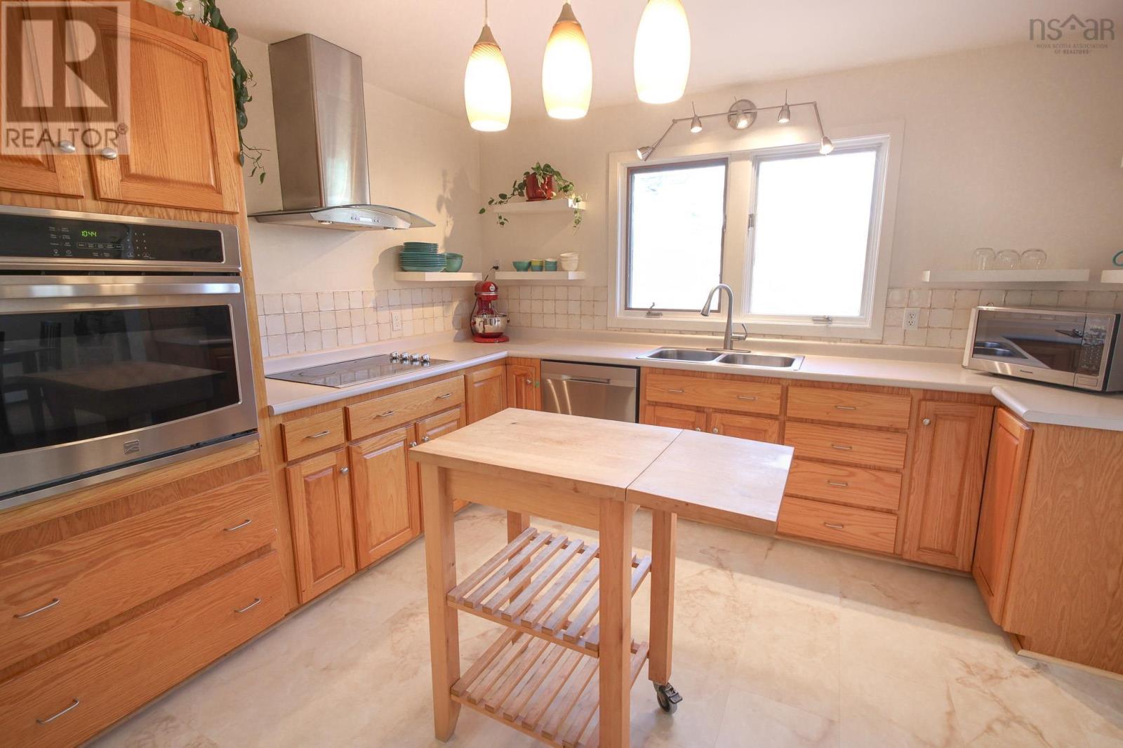 84 Park Street Property Photo 12
