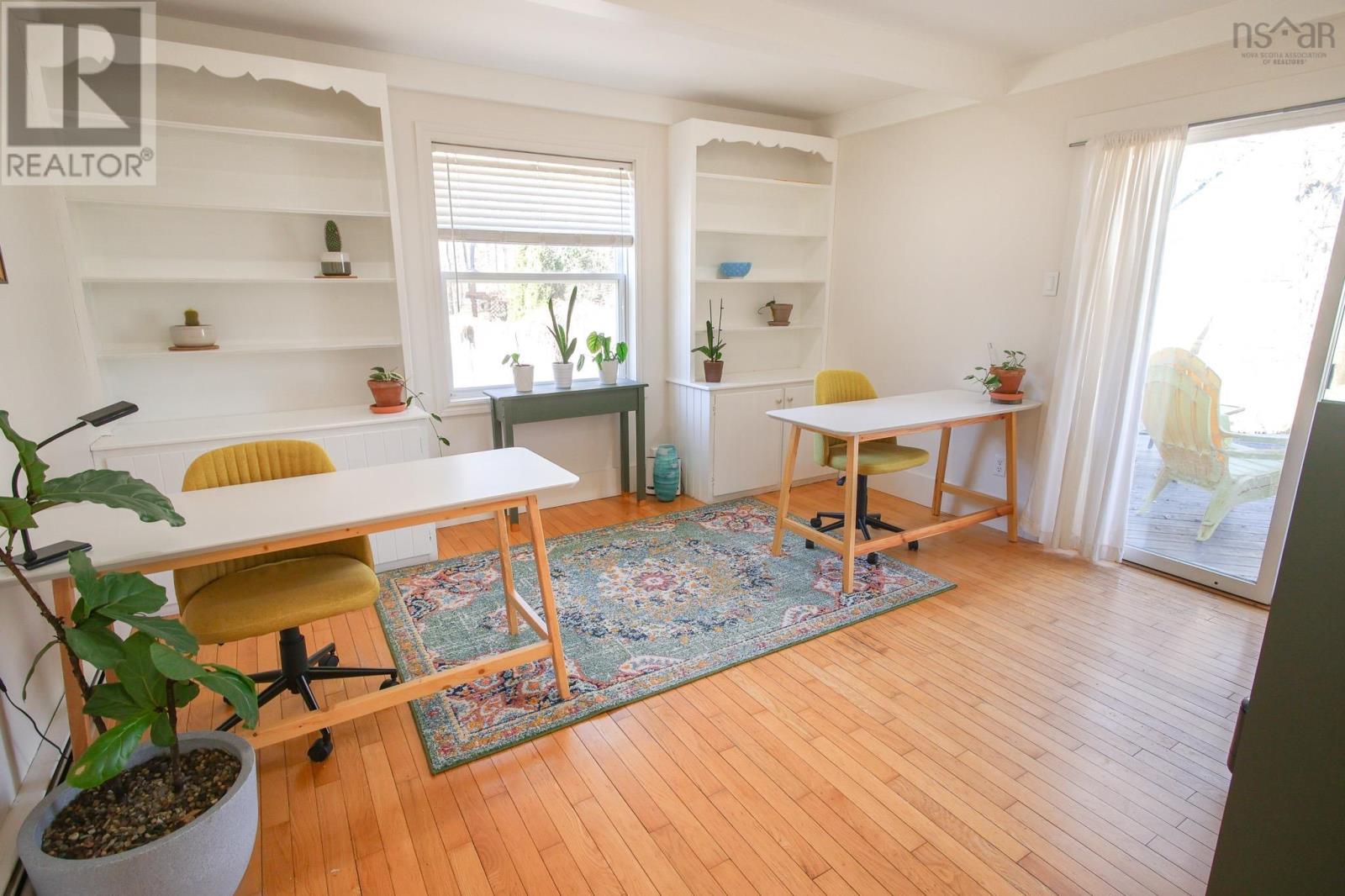 84 Park Street Property Photo 18