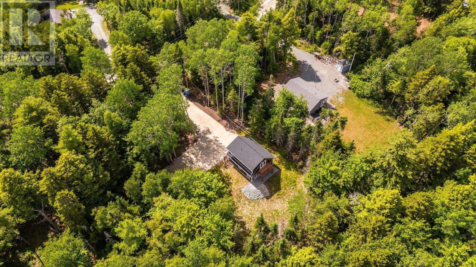 102 44 Blue Jay Way Property Photo 49