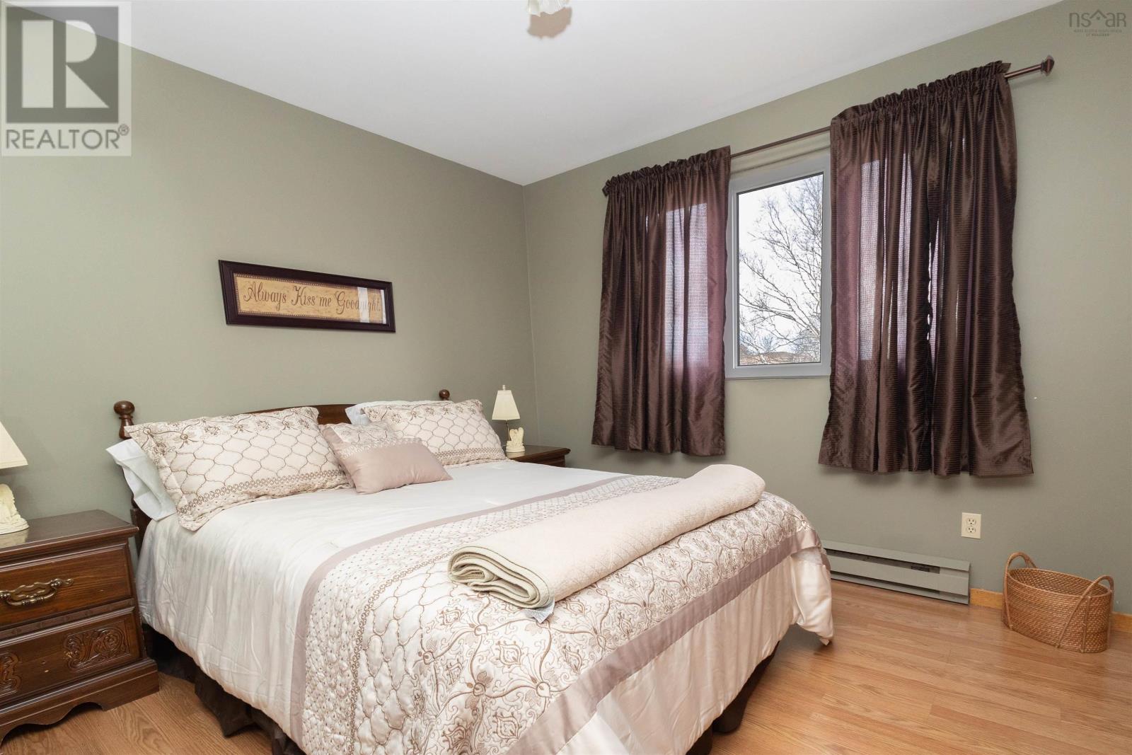 137 William Street Property Photo 24