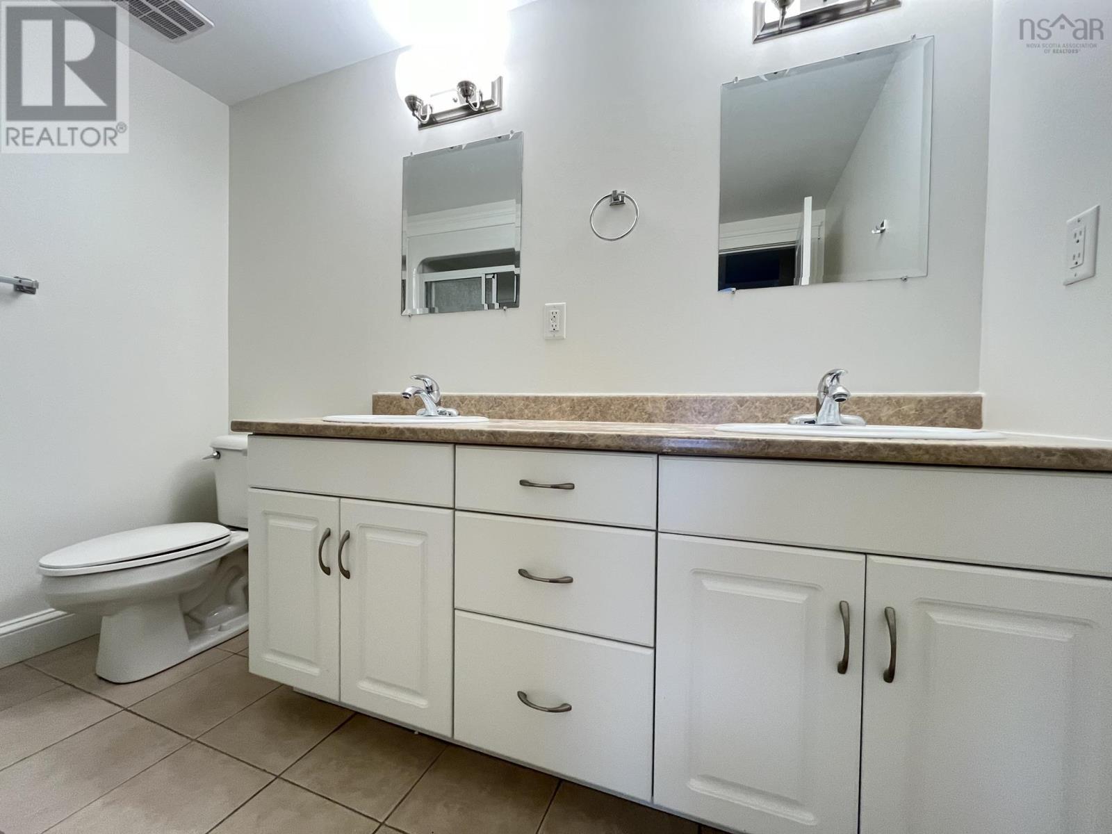 507 60 Walter Havill Drive Property Photo 11