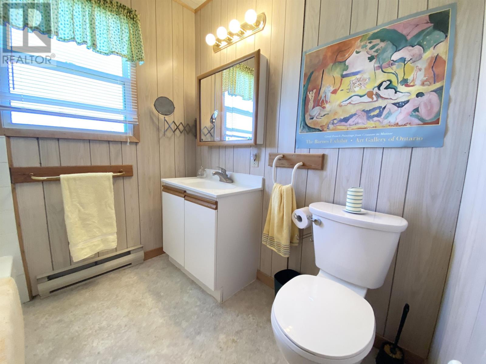 57 West Side Court Property Photo 16