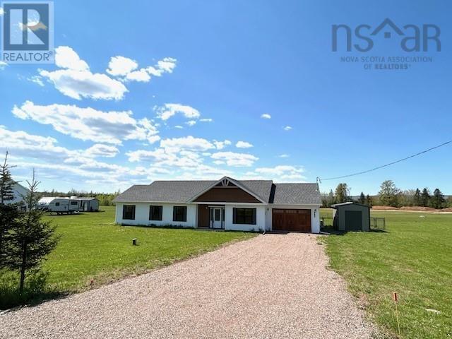 863 Gray Road Property Photo 2