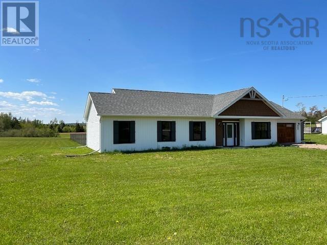 863 Gray Road Property Photo 3