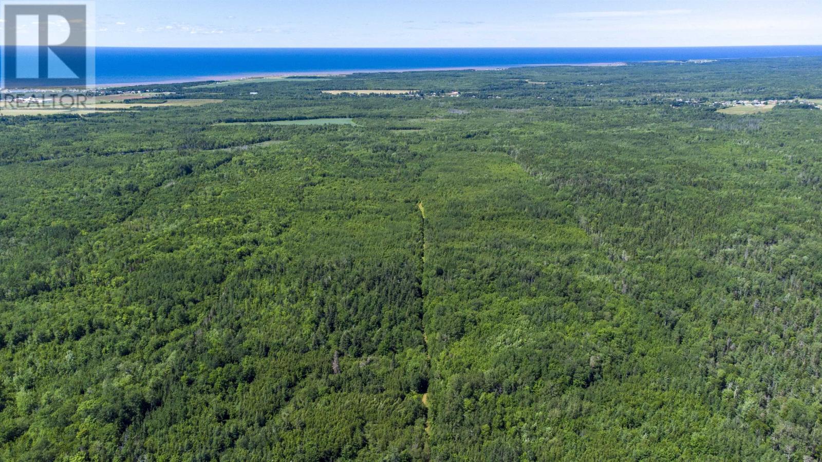 Center Line Road Property Photo 2