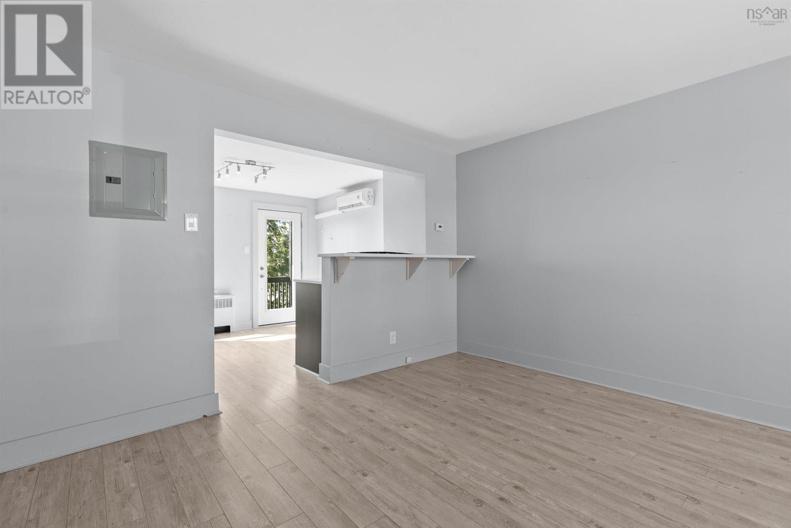 3420/3430 Claremont Street Property Photo 5