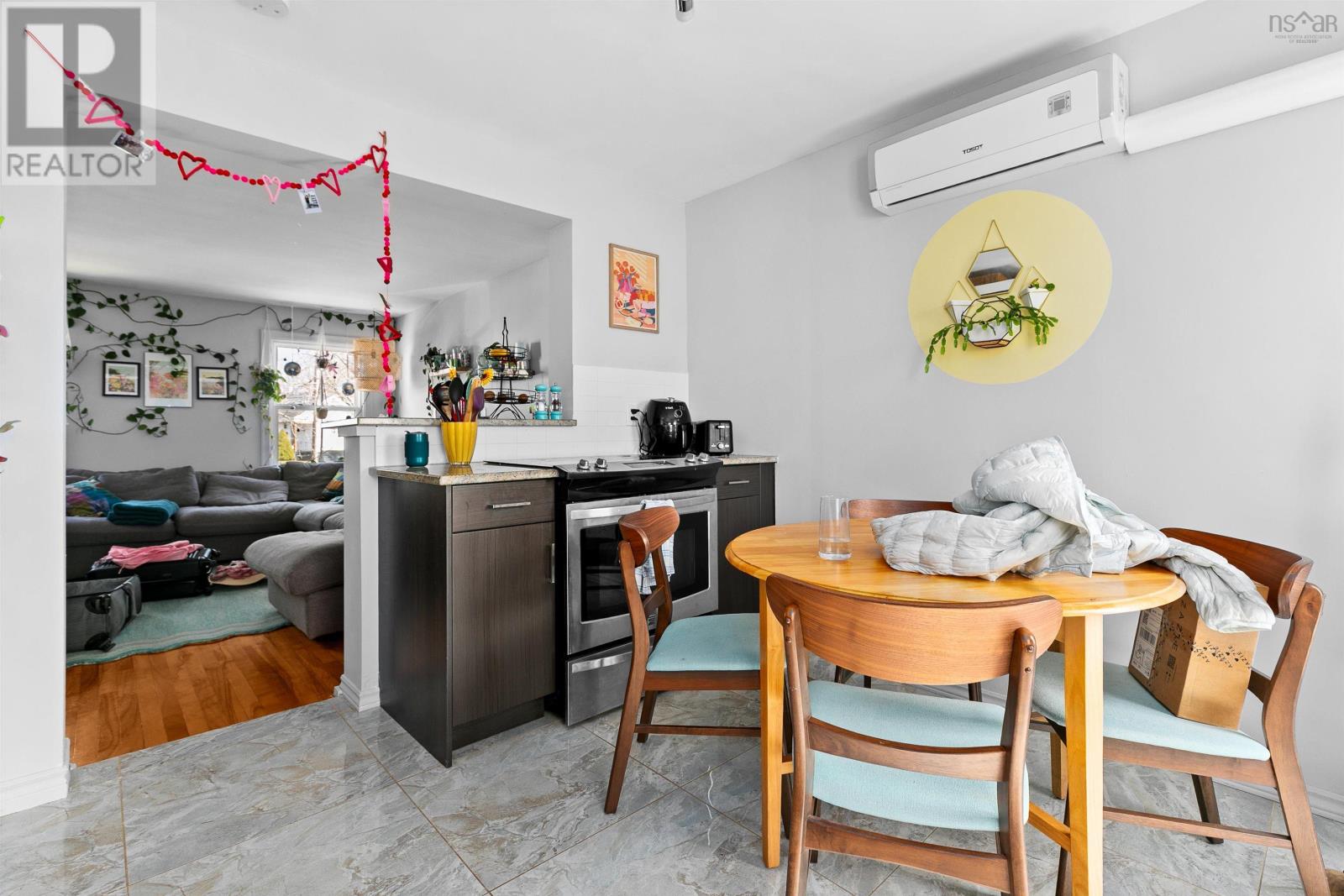 3420/3430 Claremont Street Property Photo 34