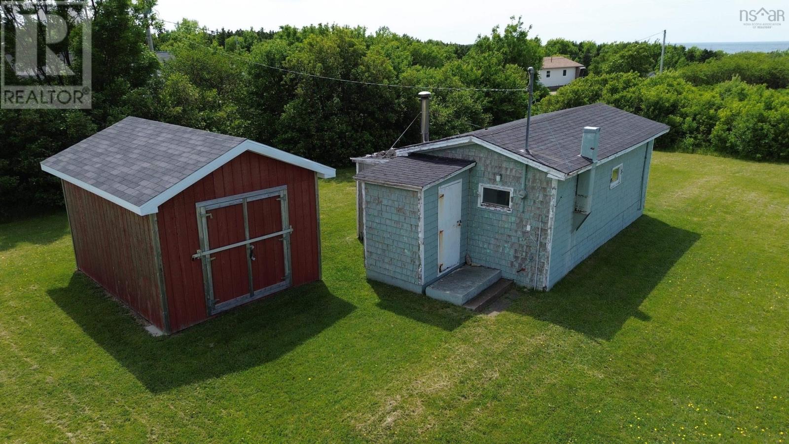 225 Lapointe Road Property Photo 1