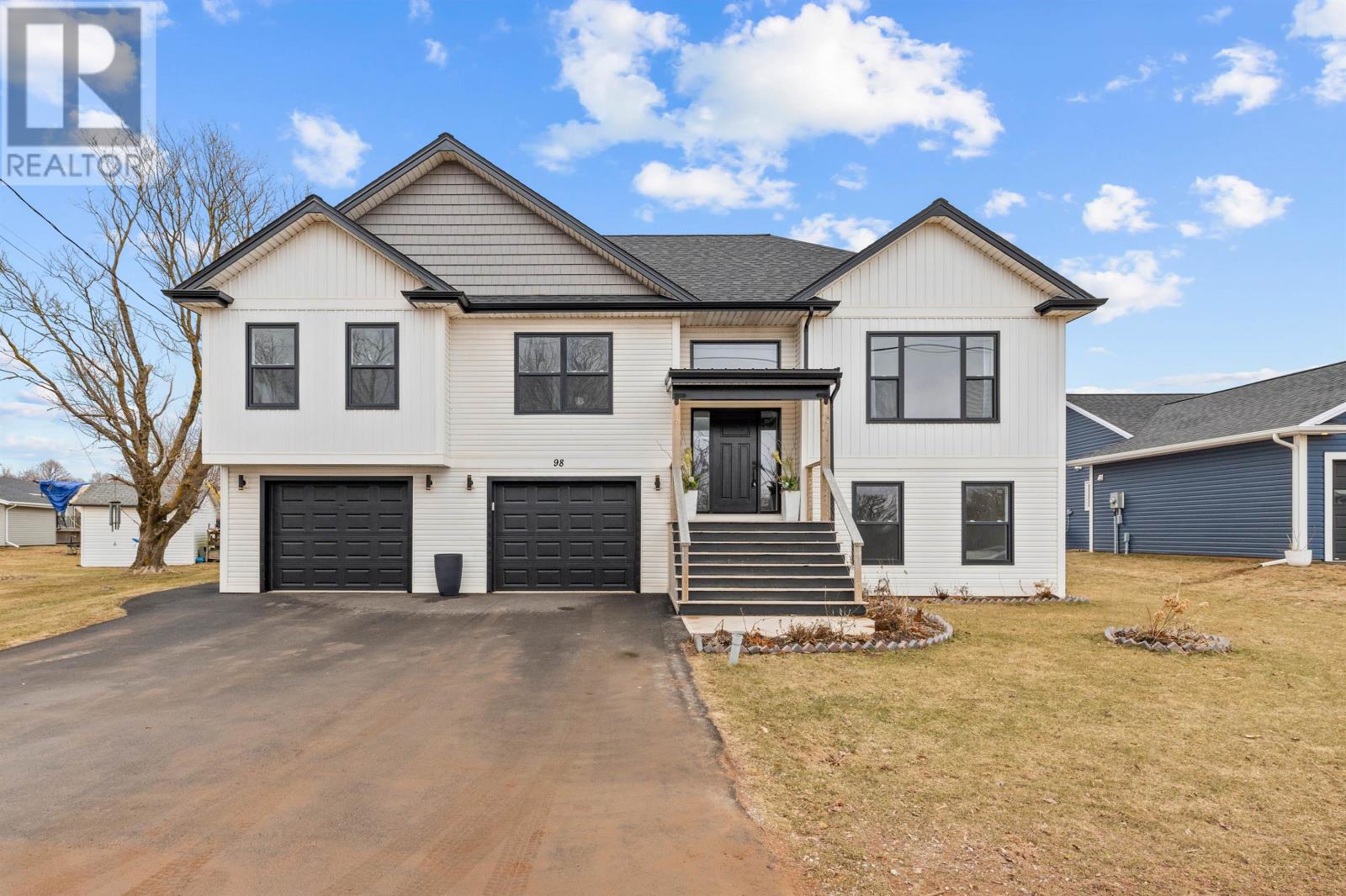 98 Kelly Heights Property Photo