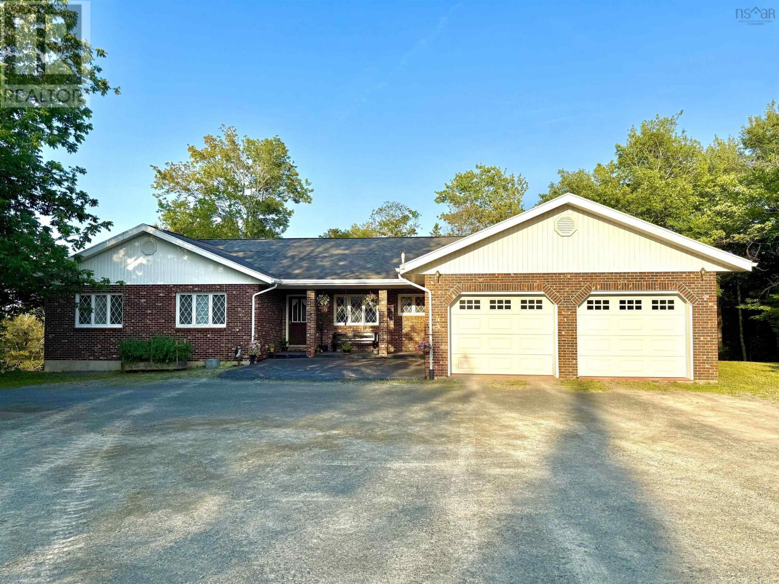 10 Long Lake Road Property Photo 1