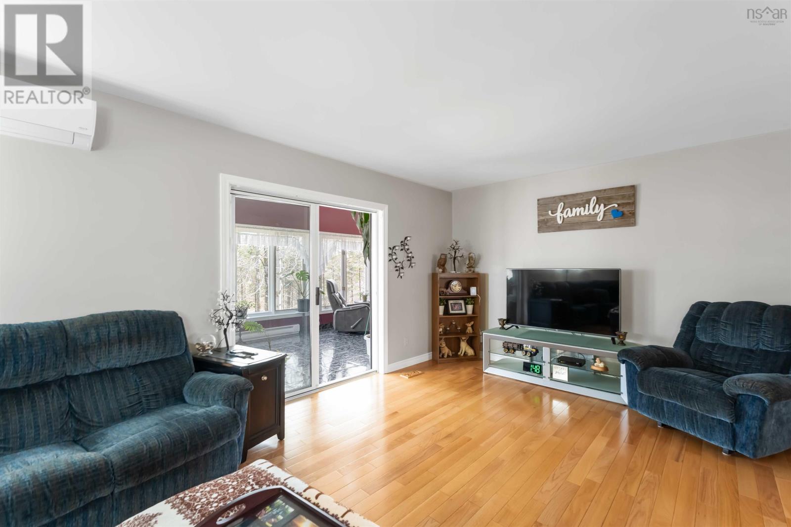 10 Long Lake Road Property Photo 19